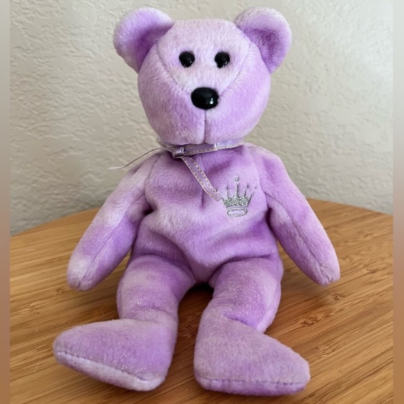 Hallmark Exclusive! Gold Crown TY Bears Yours Truly 2002 - Picture 1 of 17